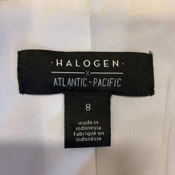 Halogen Atlantic-Pacific Women's 8 Button Classic Stripe Blazer Size 8 - Picture 6 of 11